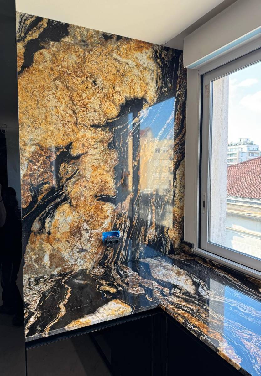 Crédence toute hauteur