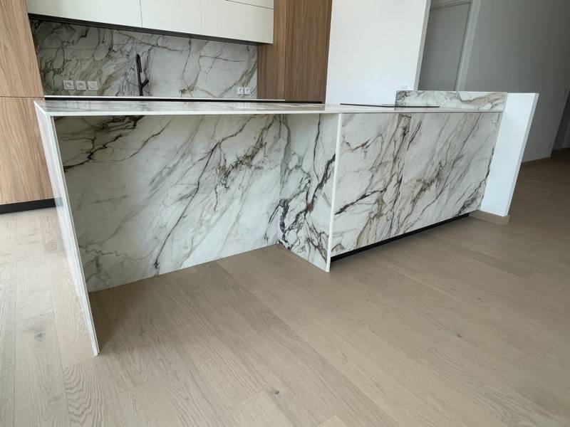 Plan de travail cuisine en céramique près d'Annecy en Haute-Savoie (74)