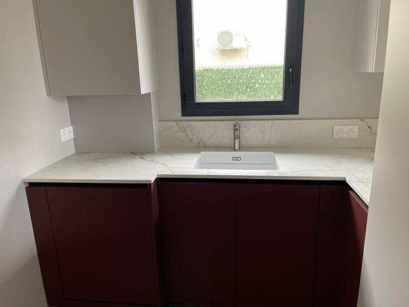 Dessus de cuisine en céramique Neolith Abu Dhabi à Meyzieu (près de Lyon)